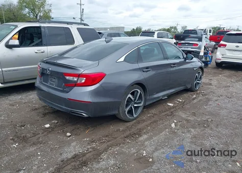 2018 Honda Accord Sport 2.0T z USA, uszkodzony, nr VIN 1HGCV2F31JA022825